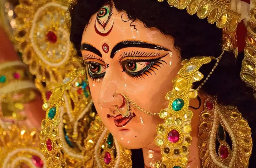 How to Get Your Home Durga Puja Ready? Décor, Colour & Wall Painting Ideas