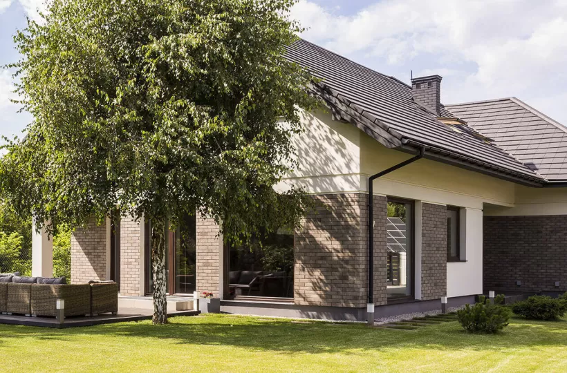 6 Expert Tips to Choose the Best Exterior Paint Colour Combination for Your Home